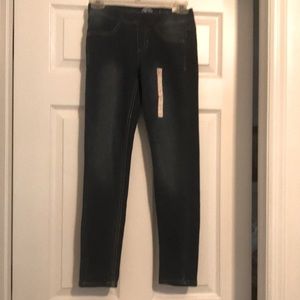 Girl’s jeggings jeans